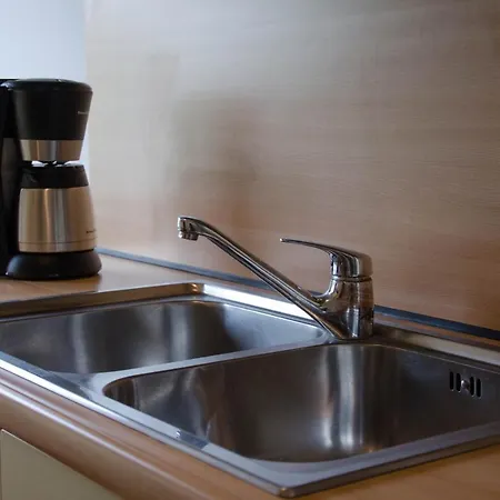 Cherryhome Апартаменты Arizzano